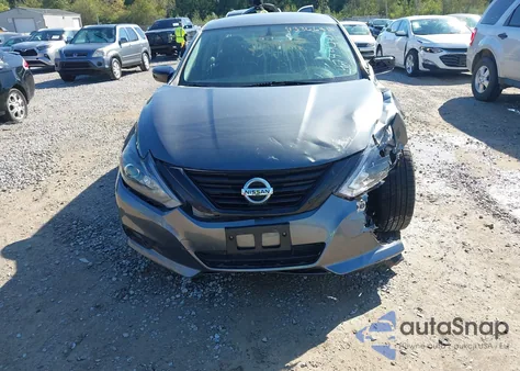 2018 Nissan Altima 2.5 Sr from USA, damaged, VIN 1N4AL3AP2JC474403